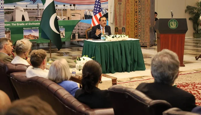 دہشتگردی کیخلاف عالمی جنگ میں پاکستان سب سے آگے،فیلڈ مارشل عاصم منیر