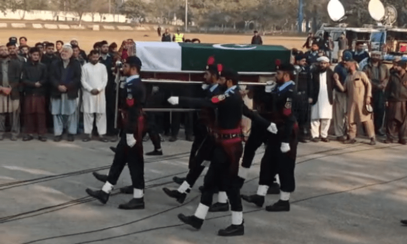 مستونگ میں شہید پولیس اہلکاروں کی کوئٹہ میں نماز جنازہ، آبائی علاقوں میں سپردخاک